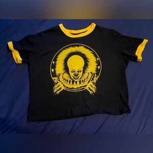 Vera’s Eyecandy Pennywise Ringer Crop size L